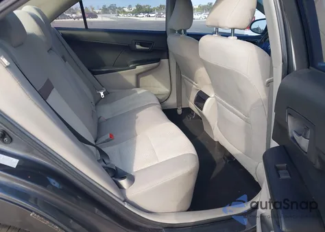 2014 Toyota Camry L z USA, uszkodzony, nr VIN 4T1BF1FK9EU731043